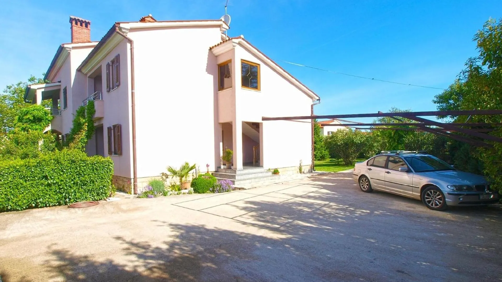 Ferienhaus Mit Privatpool Fuer 8 Personen Ca 120 Qm In Valbandon, Istrien Istrische Riviera Vakantiehuis Valbandon
